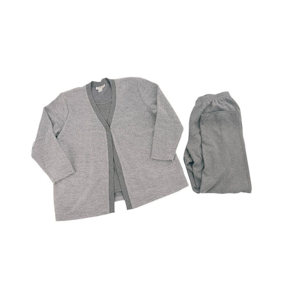 Cd daniels. Two piece leisure jogger  size 1x